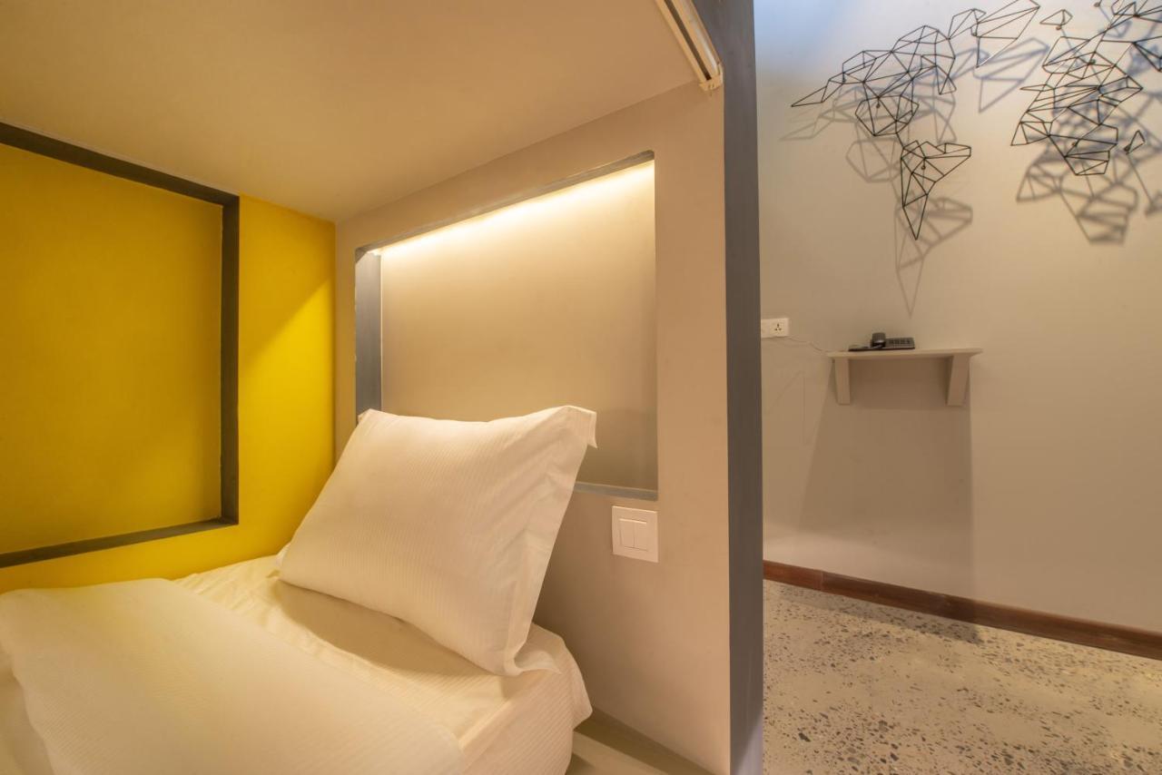 The Twizt - Lifestyle Hostel & Hotel Σιέμ Ρέαπ Εξωτερικό φωτογραφία