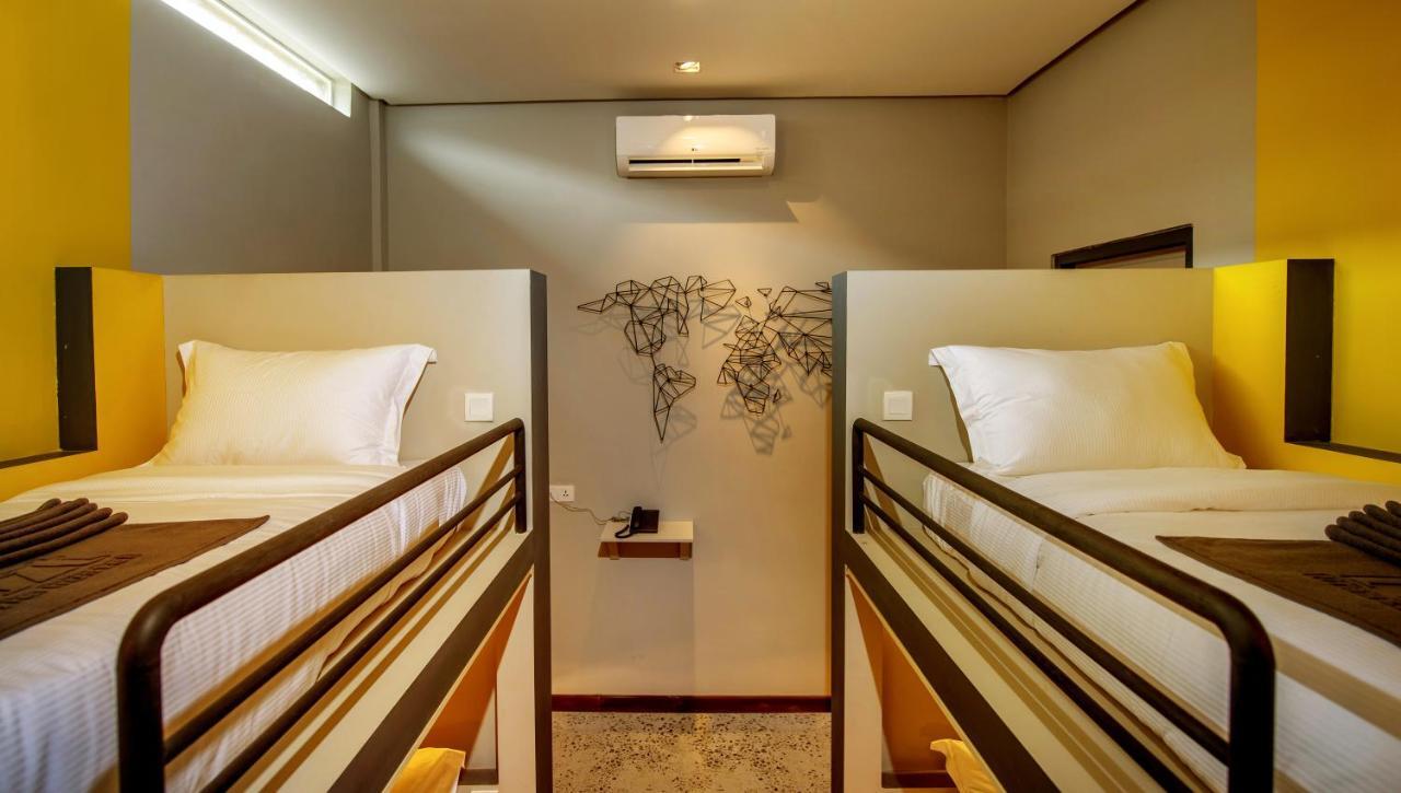 The Twizt - Lifestyle Hostel & Hotel Σιέμ Ρέαπ Εξωτερικό φωτογραφία